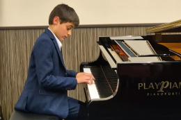 Il giovane pianista incanter&agrave; tutti