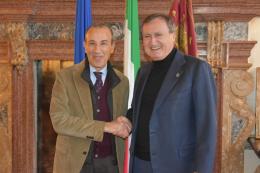 Venezia, il sindaco Brugnaro riceve il questore Bonaccorso