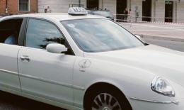 Taxi, il servizio si allunga di due ore