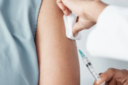 Vaccini Covid, Bayer fa causa alle Big Pharma