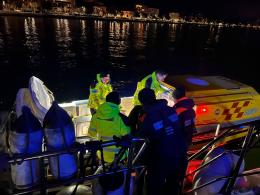 Malore in nave, 54enne soccorso