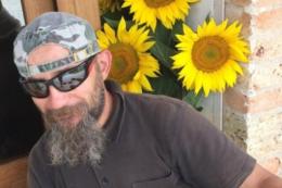 Paolo riposer&agrave; assieme ai suoi amati cani