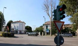 Rotonda da Ponta, semaforo verde