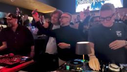 Claudio Cecchetto &ldquo;infiamma&rdquo; il Party: "La disco non morir&agrave; mai"
