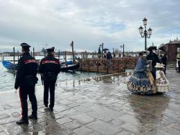 Controlli di Carnevale:  tre deferimenti e quattro segnalazioni per droga