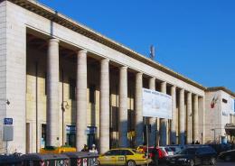 Zona rossa, stretta fino a maggio
