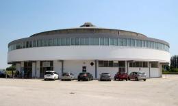 Lavori in corso, palasport chiuso