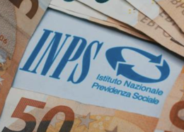 Pensioni, assegni alle donne pi&ugrave; bassi del 26% rispetto agli uomini
