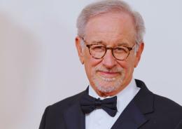 Spielberg rilancia sugli UFO
