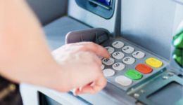 Anziana terrorizzata: dietro &ldquo;il diavolo&rdquo; c&rsquo;era il nipote
