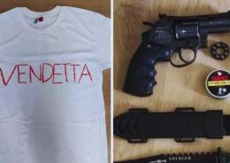 Violenza annunciata, prof colpita a scuola
