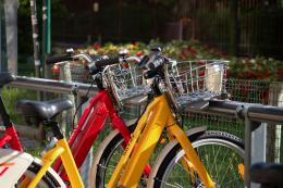 Caro energia, l&rsquo;Ue spinge su risparmio e trasporti pubblici
