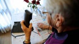 Finte chiamate dal numero dei carabinieri: &egrave; allarme