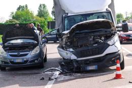 Schianto e paura in tangenziale