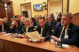 Sfida delle &ldquo;citt&agrave; a fisarmonica&rdquo; presentata la proposta di legge