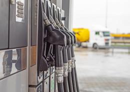 Gasolio alle stelle, autotrasporto in bilico
