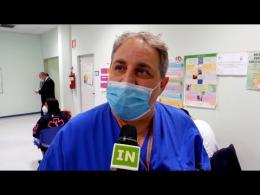 L'infermiere contro i negazionisti: "Venite in reparto, anche solo a vedere la vita che facciamo"