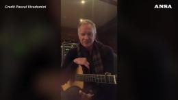 Sting dedica una canzone all'Italia "Molti di voi sono separati da quelli che amano"
