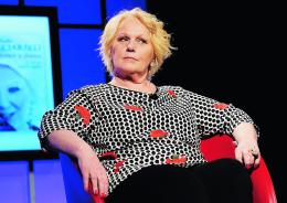 Katia Ricciarelli choc: "Ho pensato al suicidio"