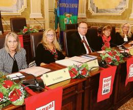 Stesso lavoro: gli uomini guadagnano il 30,6% in più