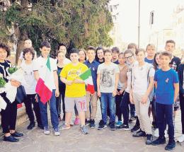 Un’aiuola tricolore come bandiera