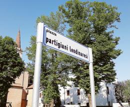 Una piazza dedicata ai partigiani