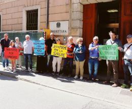Terre nostre, sit in in Prefettura