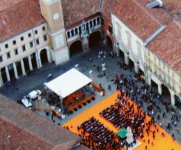 Feste senza negozi, che tristezza