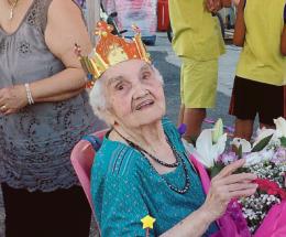 Giovanna, cento anni e non sentirli