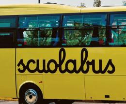 Scuolabus, la giunta torna indietro