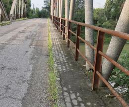 Palà, il ponte preoccupa i passanti
