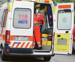 Malore alla guida, si schianta