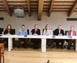 Detriti in spiaggia, appello alla Regione