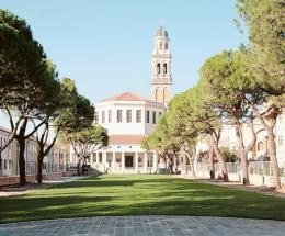 Rotonda, telecamere a tappeto