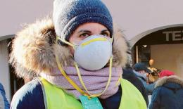 Aria pessima, stop alle auto. Salute a rischio