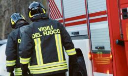 Muoiono tra le fiamme mamma e tre bimbi