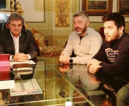 La crisi del Comune allunga il brodo