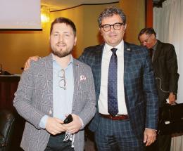 Asm, “stop a quelle assunzioni”