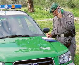 Strade al veleno, il sospetto in paese