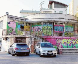 Abbandonata da 17 anni