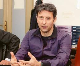 Il centrodestra si spacca in due