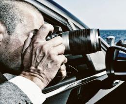 Tra i due litiganti vince il detective