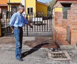 “Da 10 anni ostaggio dei vandali”