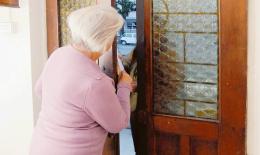 Finti idraulici, veri ladri: entrano in casa con una scusa e poi se ne vanno con una esplosione
