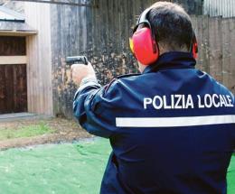 Tre candidati sindaco dicono no alle pistole ai vigili