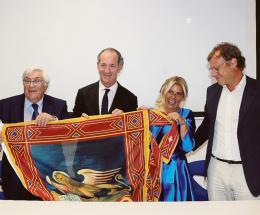 Zaia: “Nessuno ferma l’autonomia”