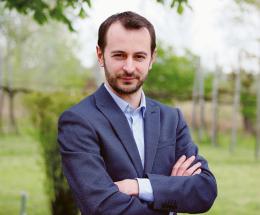 Il sindaco difende la “sua” scuola