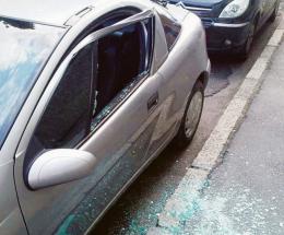 Raid sulle auto, furti nella notte