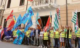Si leva una speranza, i dipendenti sospendono la protesta