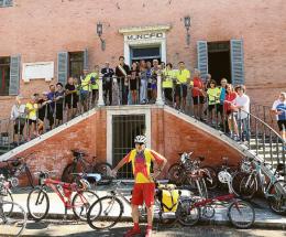 In bicicletta alla scoperta del paese